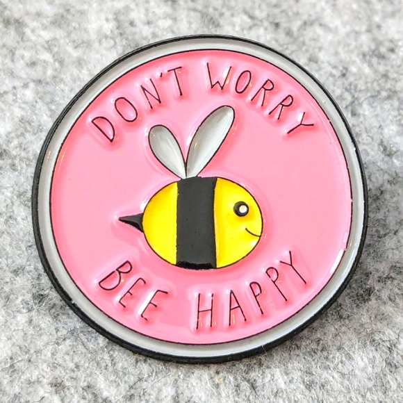 🐝 "Don't Worry, Bee Happy" Pin Enamel Lapel Brooch - Picture 1 of 3